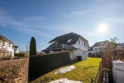 Gartenansicht (2) - Gepflegte Doppelhaushälfte in Laasdorf bei Jena - ab Mai 2026 bezugsfrei