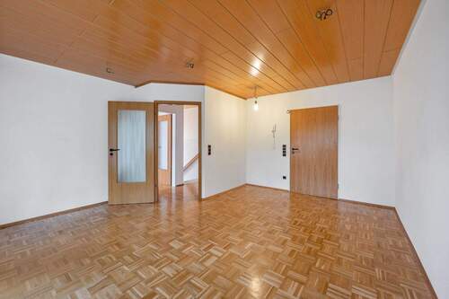 Bild 2 - 3 Zimmer Büro zum Kaufen in Gemmingen - Stebbach