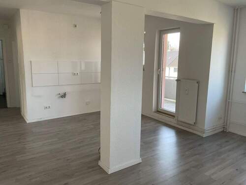 Küchen-Essbereich 2 - Sehr schöne renovierte 2,5 Zimmer Wohnung mit Balkon in Gelsenkirchen zu vermieten