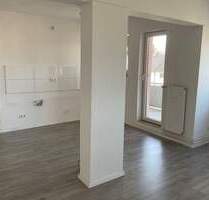 Sehr schöne renovierte 2,5 Zimmer Wohnung mit Balkon in Gelsenkirchen zu vermieten