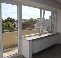 Große helle 2 Zimmer Wohnung, 94 m², mit Fahrstuhl und neuem Bad - Rotenburg