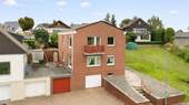 Straßenseite - 6 Zimmer Mehrfamilienhaus, Wohnhaus zum Kaufen in Stolberg