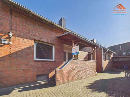 Eingangsbereich - 7 Zimmer Einfamilienhaus zum Kaufen in Geestland