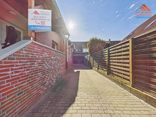 Einfahrt - 7 Zimmer Einfamilienhaus in Geestland