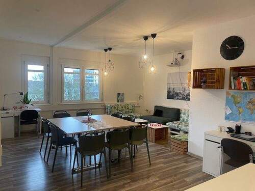 offener Besprechungs- oder Aufenthaltsraum - 