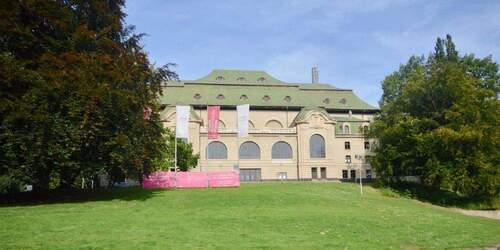 Kaiser-Friedrich-Halle - Umgebung - 