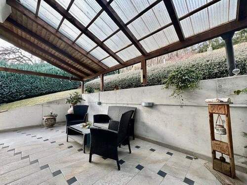 überdachte Terrasse - 