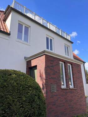 Eingang - 4 Zimmer Etagenwohnung zum Kaufen in Hamburg