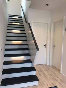 Treppe Flur.JPG - 