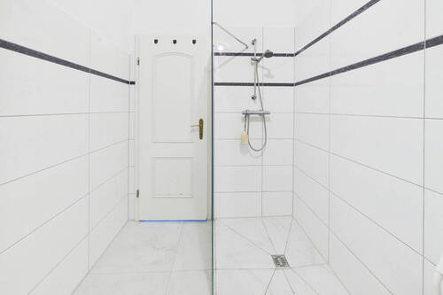 Badezimmer I - 