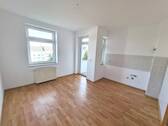 Bild 2 - 2 Zimmer Etagenwohnung zur Miete in Chemnitz