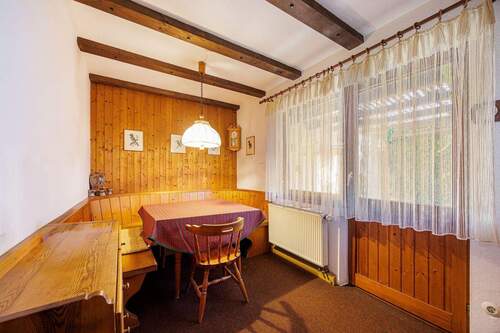 Esszimmer - 9 Zimmer Mehrfamilienhaus, Wohnhaus zum Kaufen in Vaihingen an der Enz