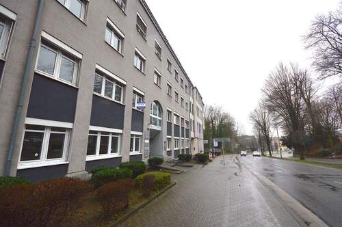 Aussenansicht - 4 Zimmer Büro zur Miete in Mönchengladbach