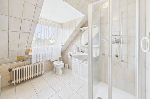 Badezimmer II - 