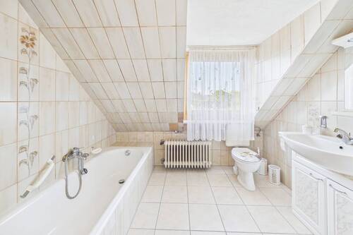 Badezimmer II - 