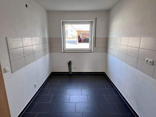 Küche - 5 Zimmer Reihenmittelhaus zum Kaufen in Schwandorf