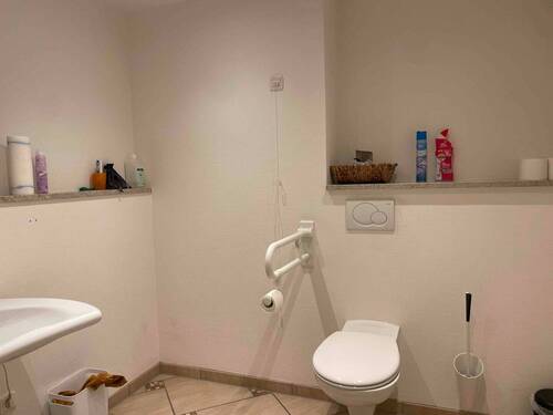 WC - 