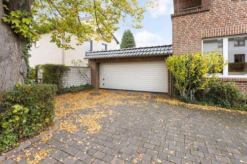 Garage - 