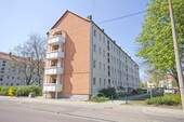 Giebel - 3 Zimmer Etagenwohnung zur Miete in Halle (Saale)