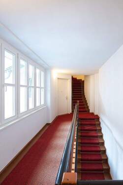 Treppenhaus - Etagenwohnung mit 50,00 m&sup2; in Berlin zum Kaufen