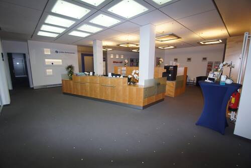 Empfang im EG - Mehrfamilienhaus, Wohnhaus mit 174,00 m&sup2; in Moers zum Kaufen