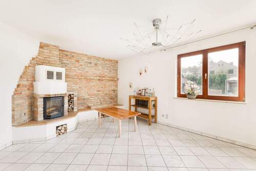 Wohnzimmer - Einfamilienhaus mit 125,00 m&sup2; in Berlin zum Kaufen