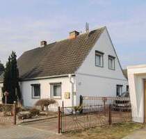 Gepflegte Doppelhaushälfte mit großem Grundstück in ruhiger Lage - Wittenberg Abtsdorf