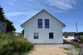 Seitenansicht - 6 Zimmer Einfamilienhaus zum Kaufen in Hilgert