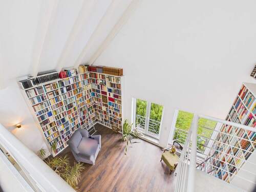 Blick auf die Bibliothek - 