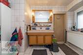 Badezimmer 2 Ansicht 2 - 