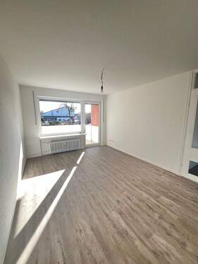 Wohnzimmer - 3 Zimmer Etagenwohnung zur Miete in Kappeln