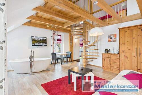 Wohn- und Essbereich 1. OG links - 