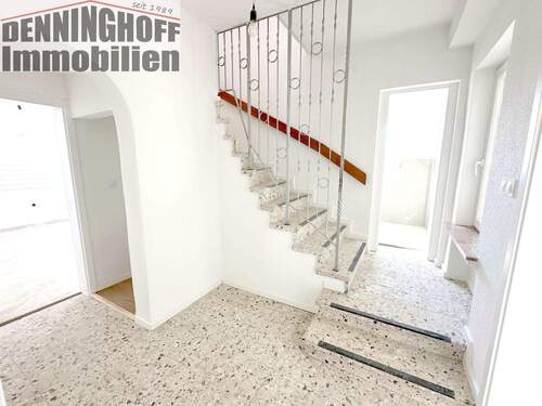 3 - 5 Zimmer Doppelhaushälfte in Holzwickede