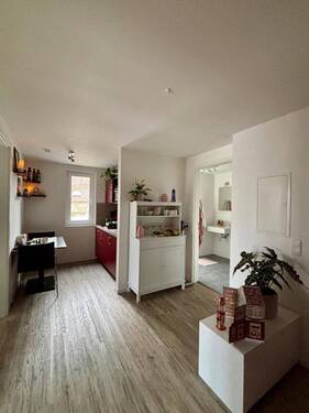 Diele/Flur/Kochen/Essen - 2 Zimmer Etagenwohnung in Bayreuth