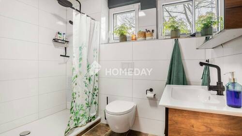 1. OG Badezimmer 1 - 