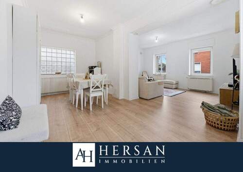 Titelbild - Teilmodernisiertes Einfamilienhaus mit Wärmepumpe und Kamin in Würselen!