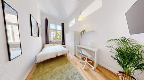 1. Schlafzimmer II - 2 Zimmer Etagenwohnung in Berlin