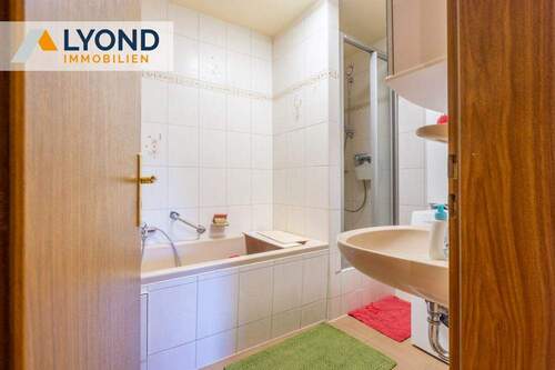 Badezimmer - 2 Zimmer Etagenwohnung in Aalen / Unterkochen