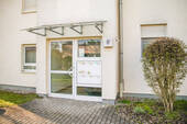 Hauseingang - 2 Zimmer Etagenwohnung zum Kaufen in Schweinfurt