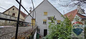 Bild 2 - 8 Zimmer Mehrfamilienhaus, Wohnhaus zum Kaufen in Wemding