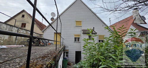 Bild 2 - 8 Zimmer Mehrfamilienhaus, Wohnhaus zum Kaufen in Wemding