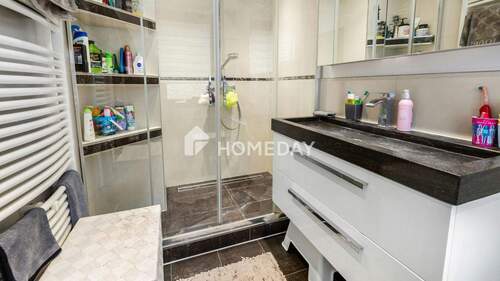 1. OG Badezimmer 1 - 