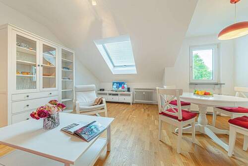 Wohnen - 2 Zimmer Etagenwohnung zur Miete in Frankfurt am Main