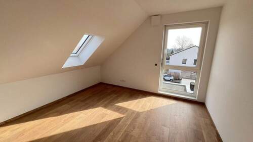 wohnliches Dachgeschoss - 