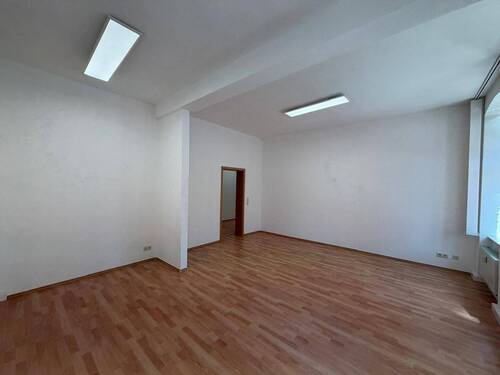 WhatsApp Image 2026-04-24 at 08.58.23 (6) - 2 Zimmer Etagenwohnung in Görlitz