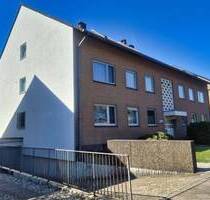 TOPLAGE IM HILDENER NORDEN - Dachterrassenwohnung mit Modernisierungsbedarf