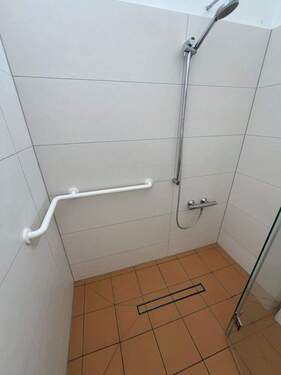 Bodengleiche Dusche - 