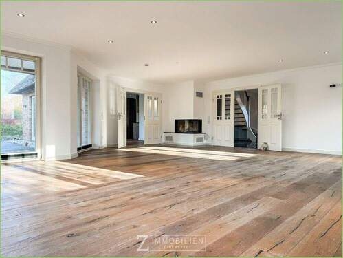 Wohnbereich - Einfamilienhaus mit 220,00 m&sup2; in Drage zum Kaufen