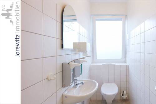 015 - WC 2 - 