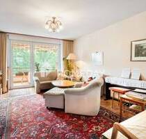 Erbbaurecht: Großzügige 4-Zimmer-Wohnung mit Loggia, Aufzug und Stellplatz - Freiburg im Breisgau Weingarten